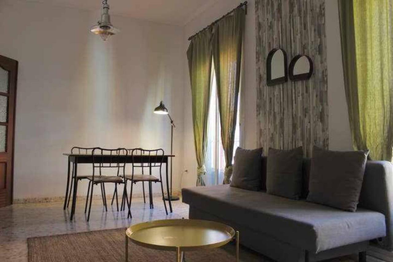 Giralda Views In Sevilla Center Apartment Exterior photo